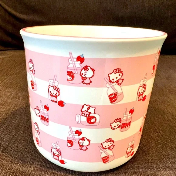 Hello Kitty Strawberry Milk Ceramic Camper Mug - Picture 4 of 5